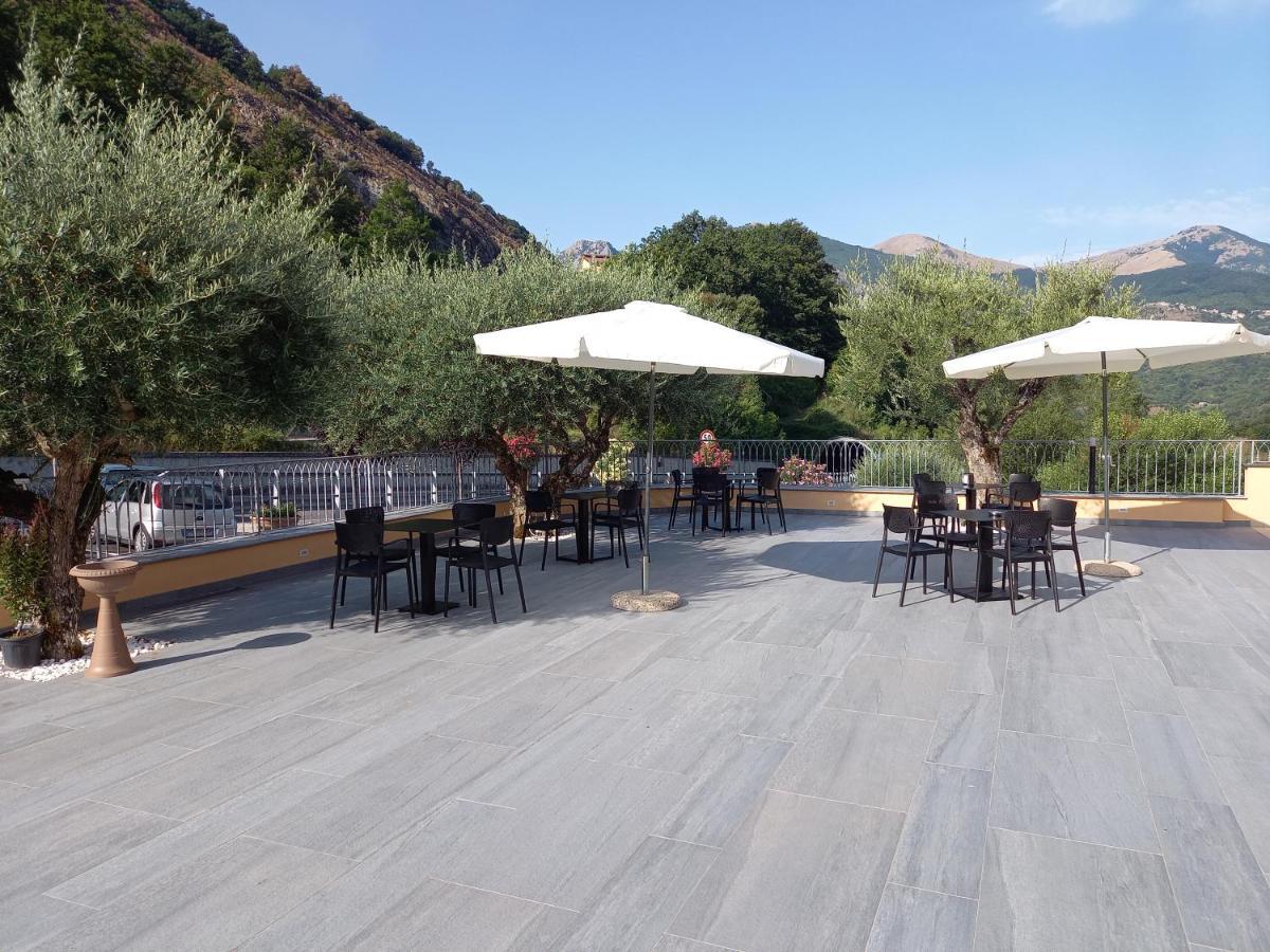Hotel Ristorante Villa Terry 라우리아 인페리오레 외부 사진