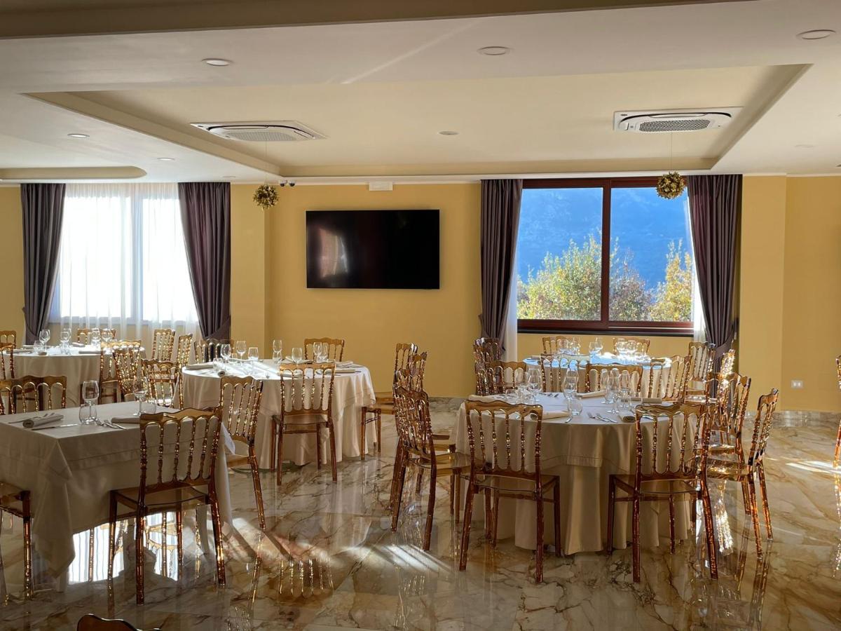Hotel Ristorante Villa Terry 라우리아 인페리오레 외부 사진
